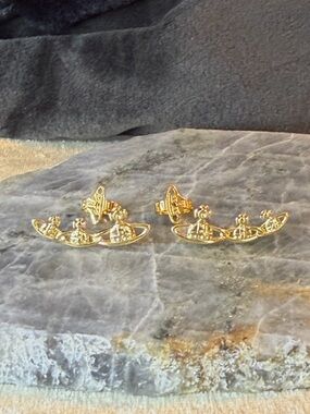 Vivienne Westwood Three Saturn Stud Earrings in Goldtone 1”